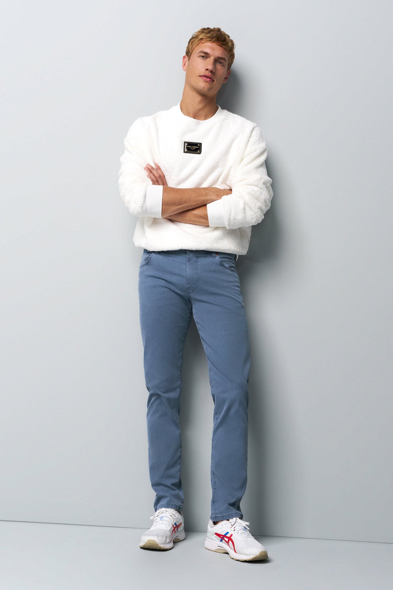 SLIM 9-6186 HIGH PERFORMANCE MICRO STRUCTURE